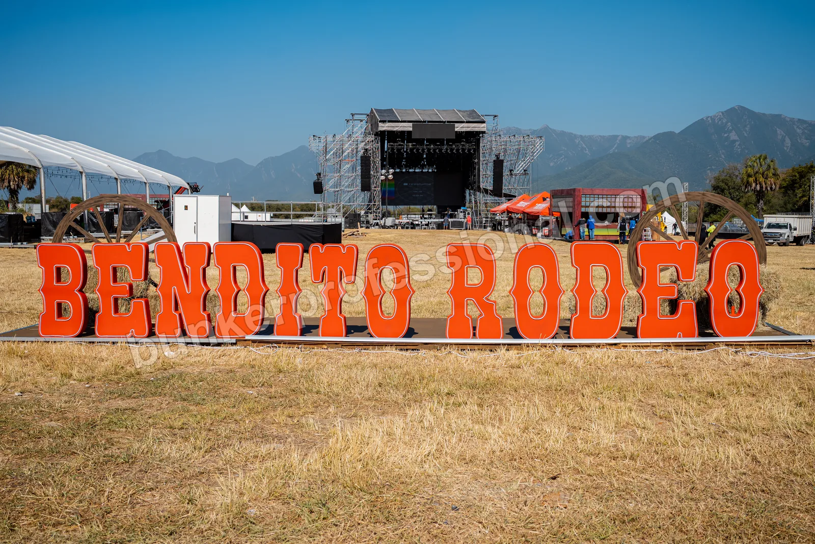 Technical build for Bendito Rodeo — 65