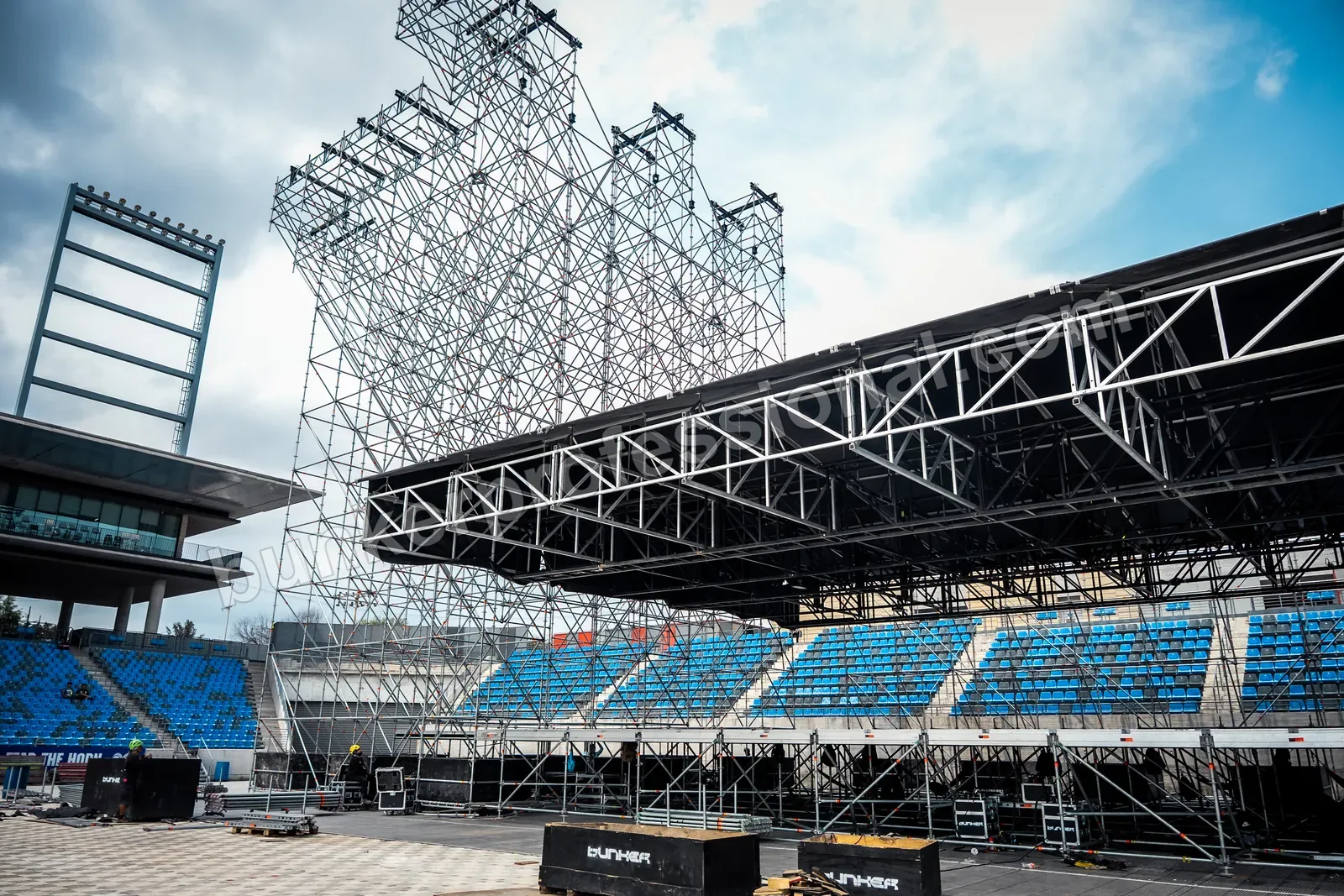 Technical build for Chayanne — 10