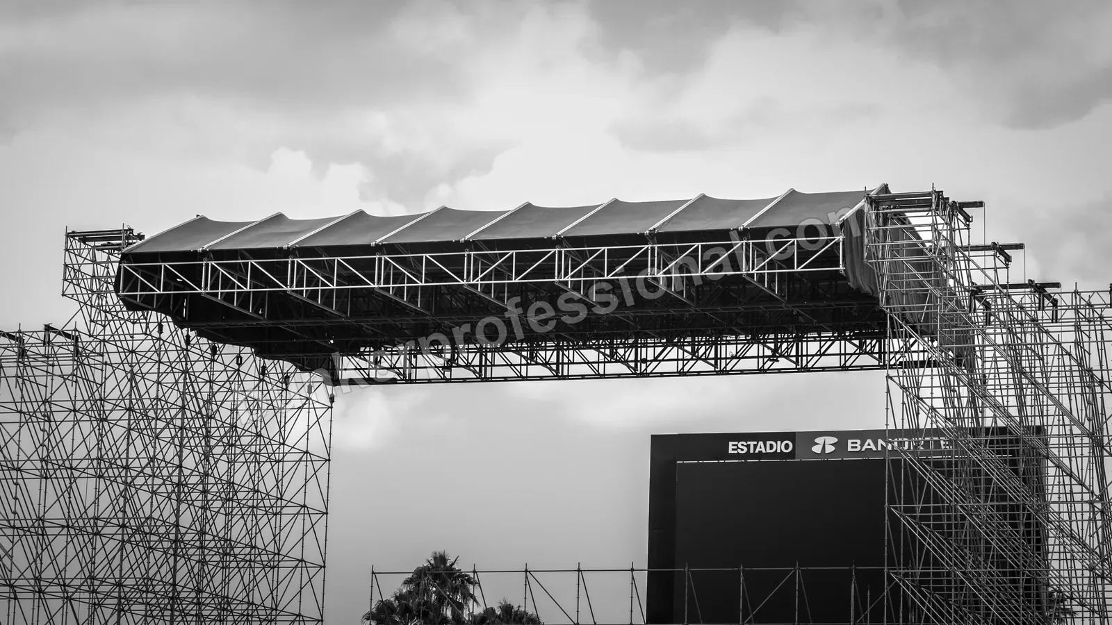 Technical build for Chayanne — 15