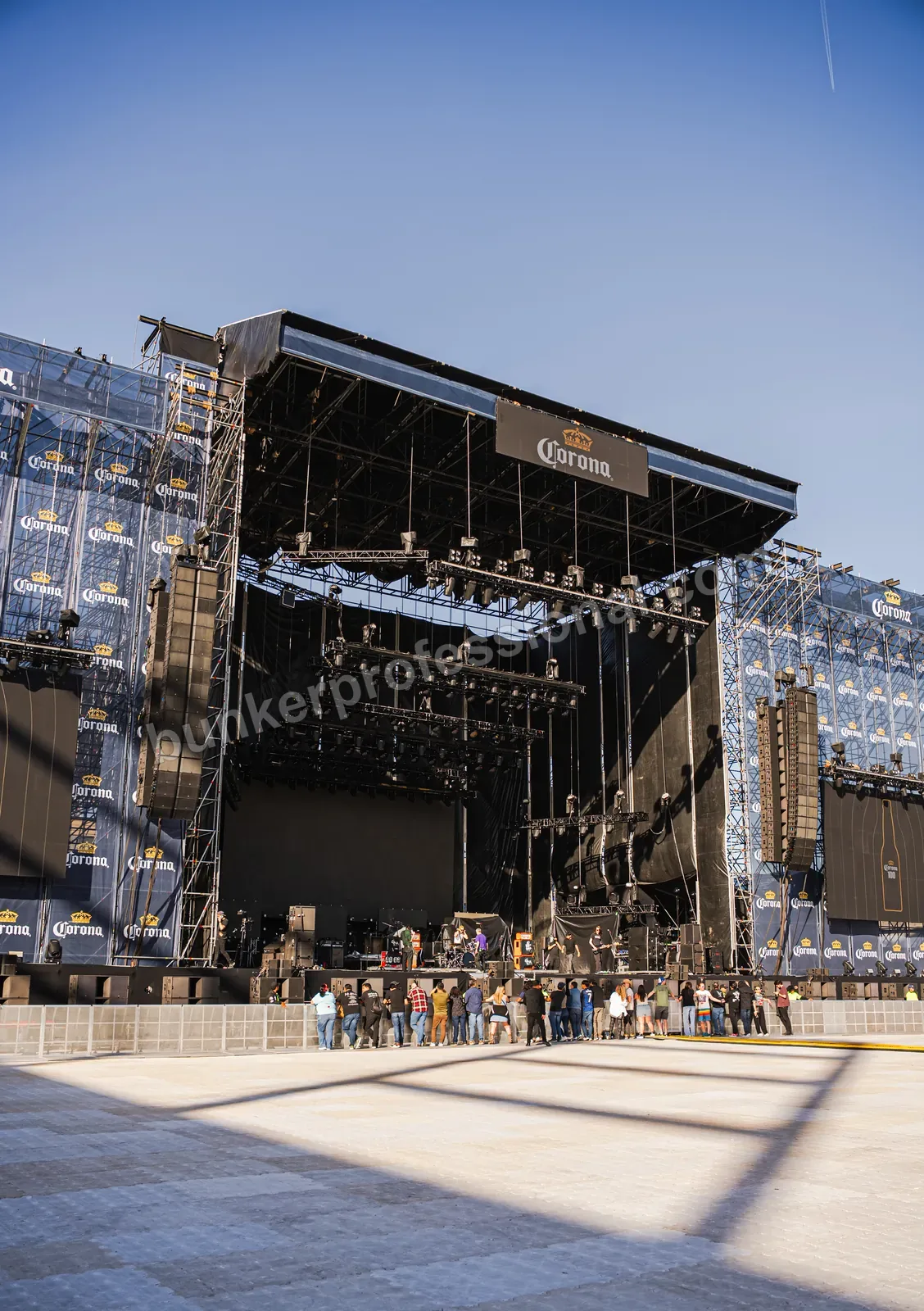 Technical build for Corona Sessions — 57