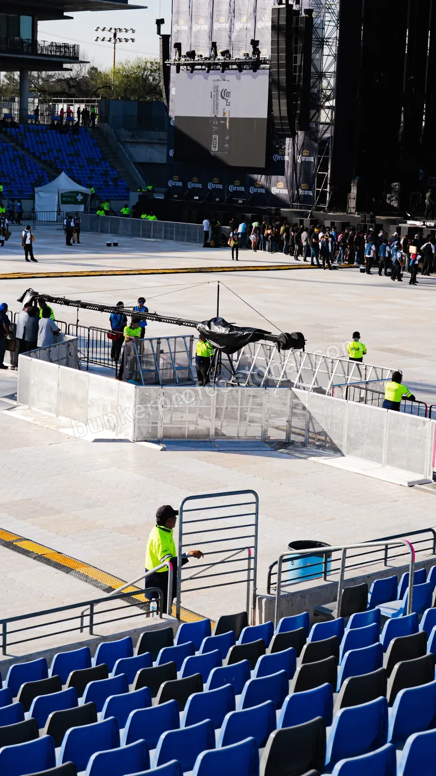 Technical build for Corona Sessions — 97