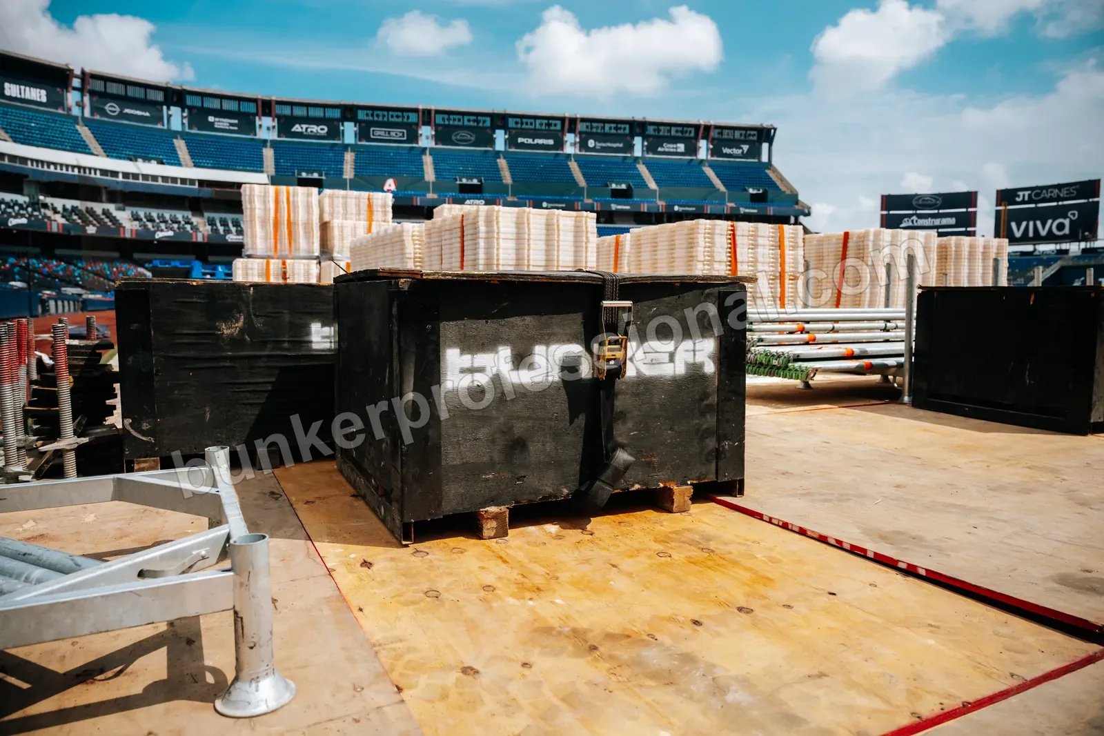 Technical build for Fuerza Regida — 4