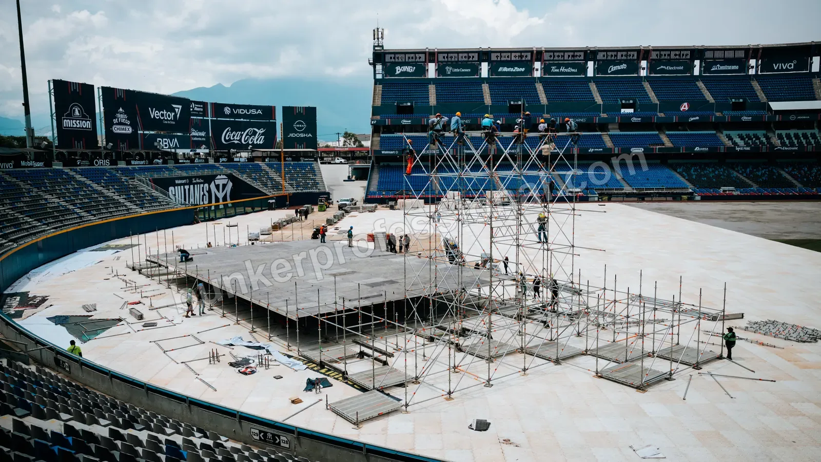 Technical build for Fuerza Regida — 35