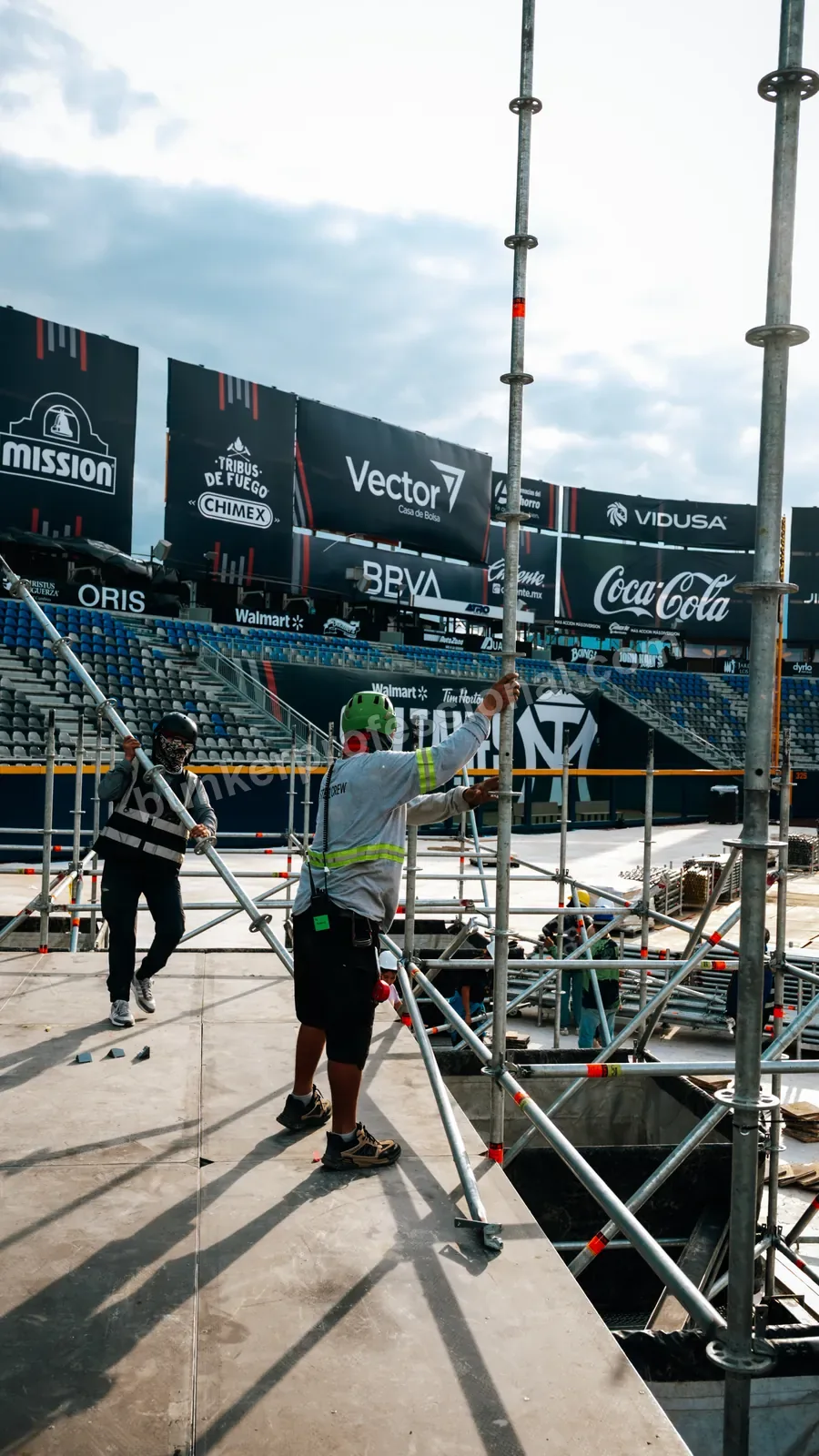 Technical build for Fuerza Regida — 71