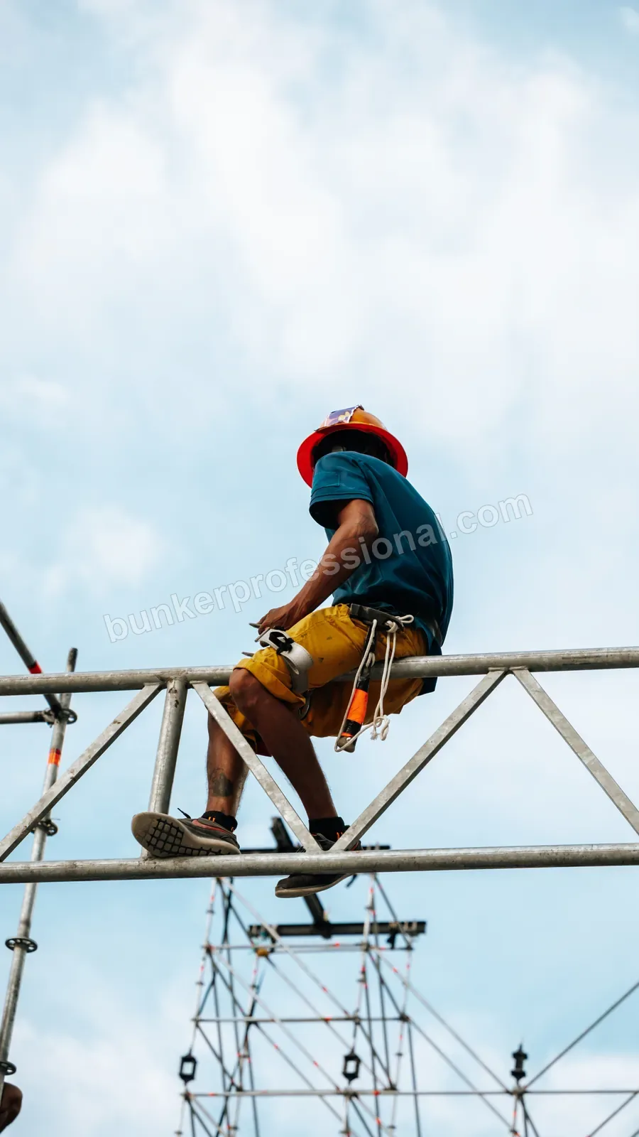 Technical build for Fuerza Regida — 86