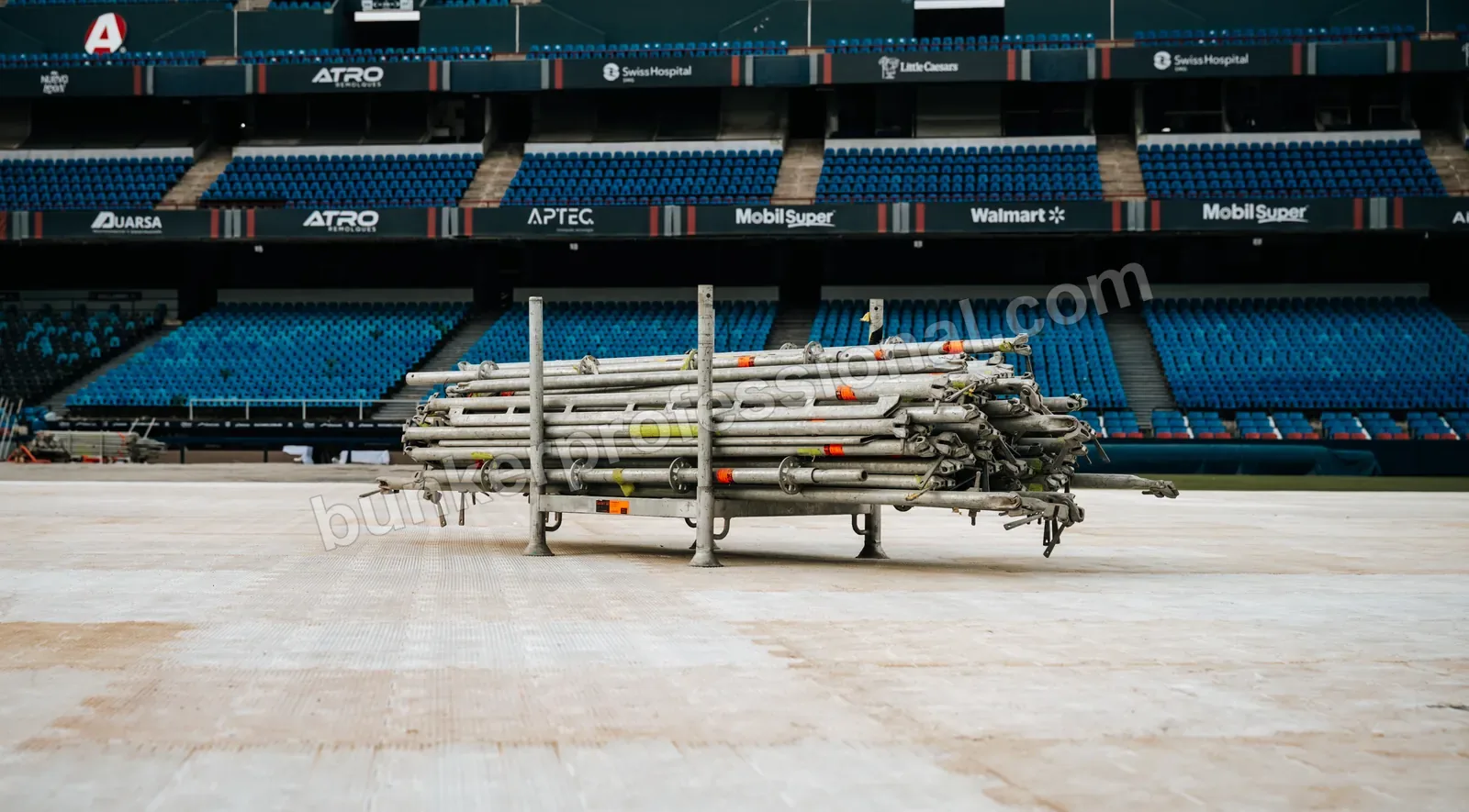 Technical build for Fuerza Regida — 87