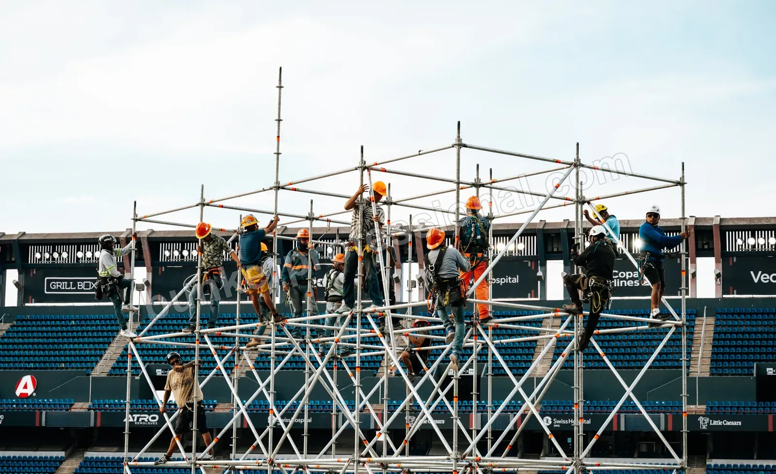 Technical build for Fuerza Regida — 93