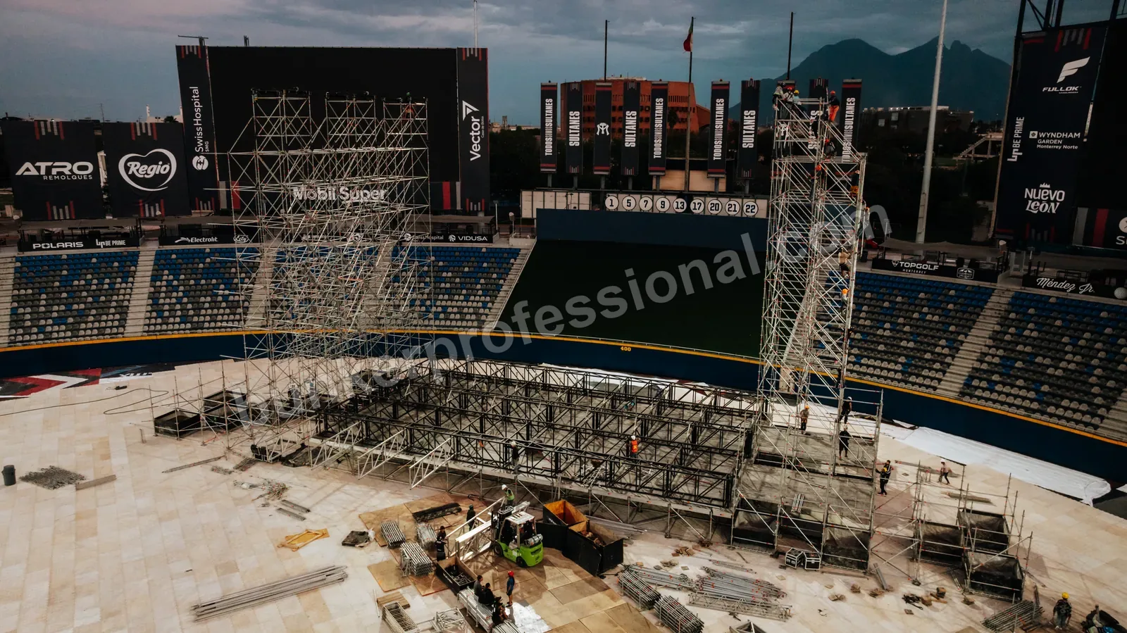 Technical build for Fuerza Regida — 104