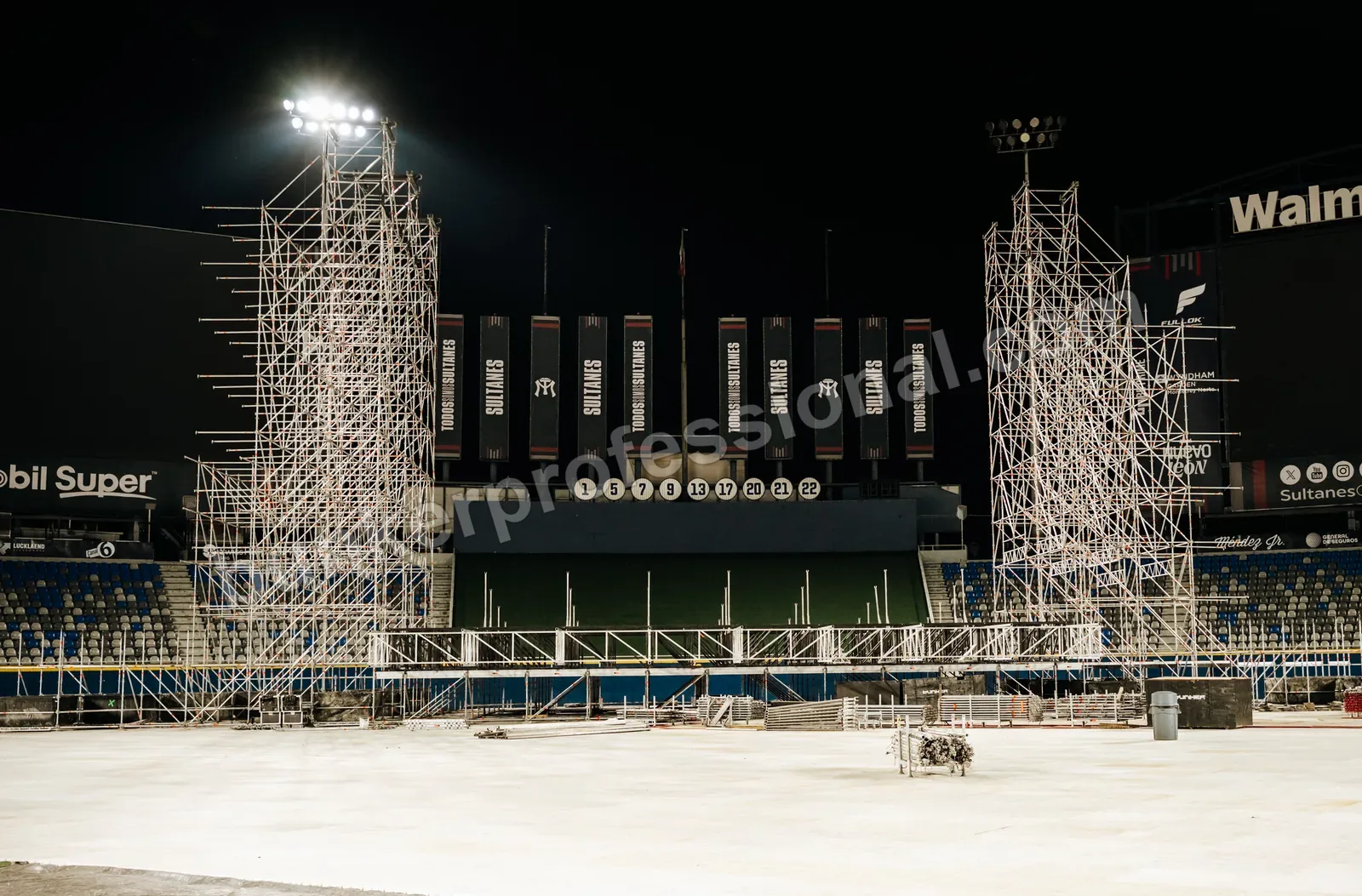 Technical build for Fuerza Regida — 112