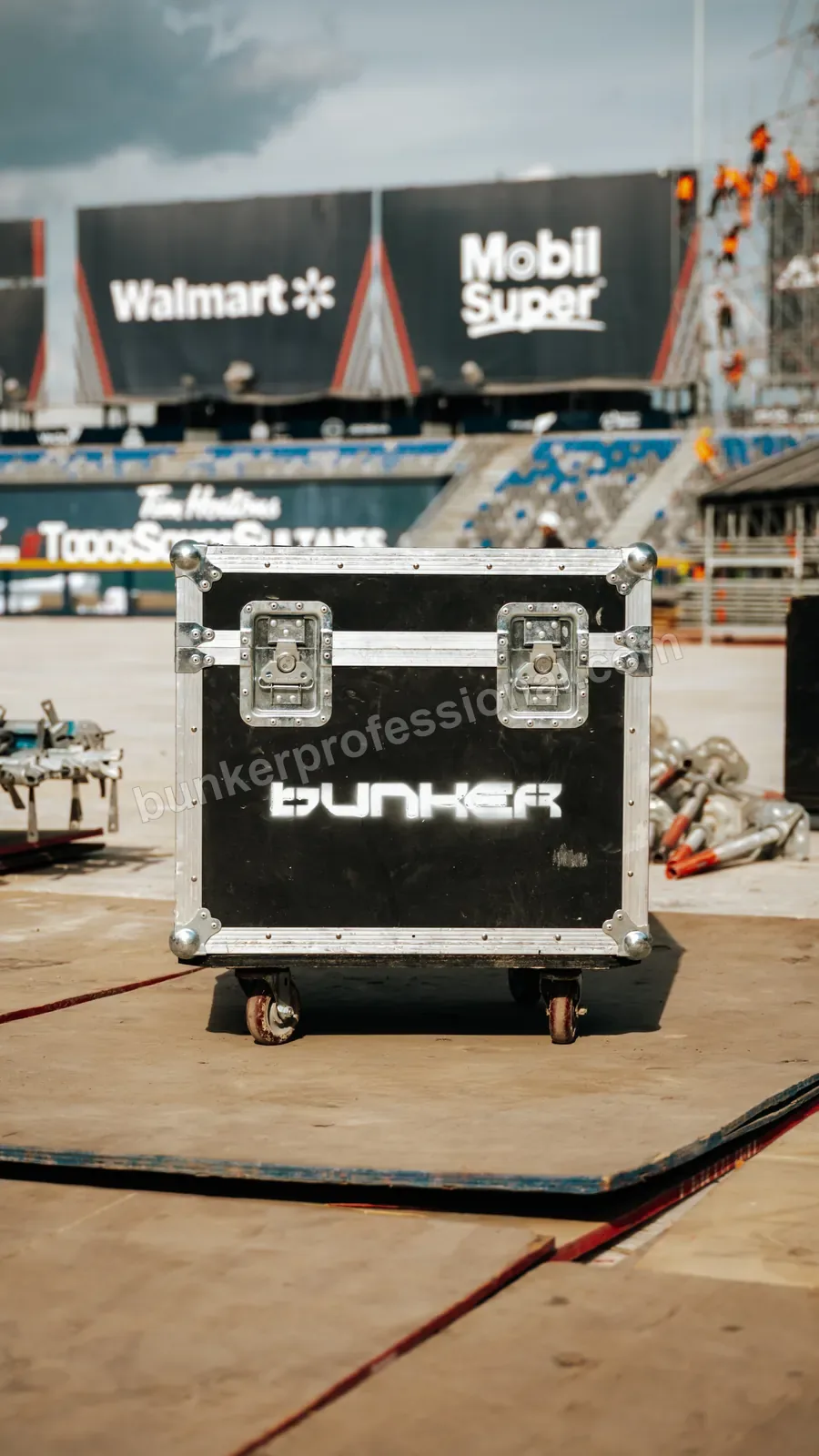 Technical build for Fuerza Regida — 137
