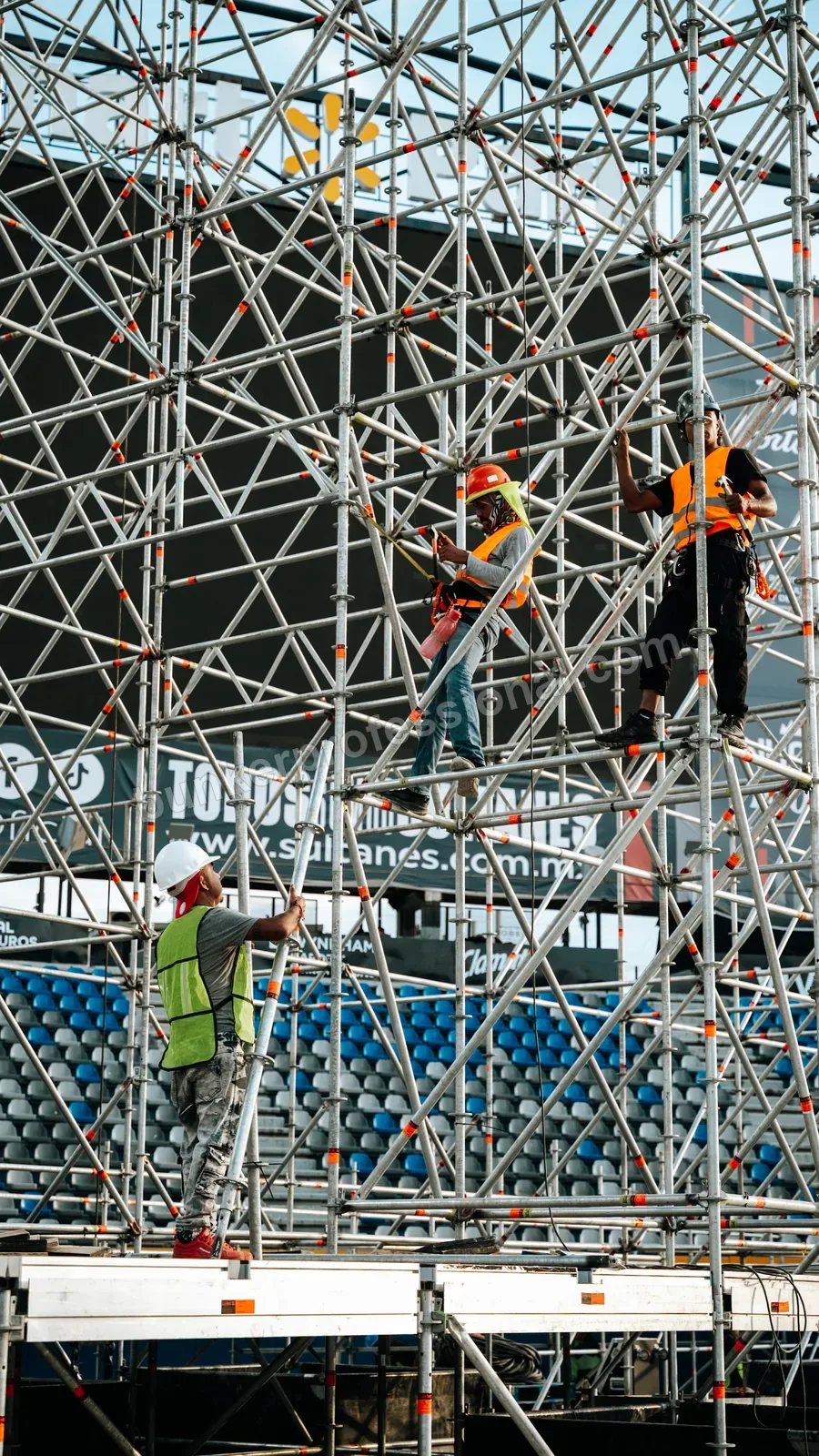 Technical build for Fuerza Regida — 147