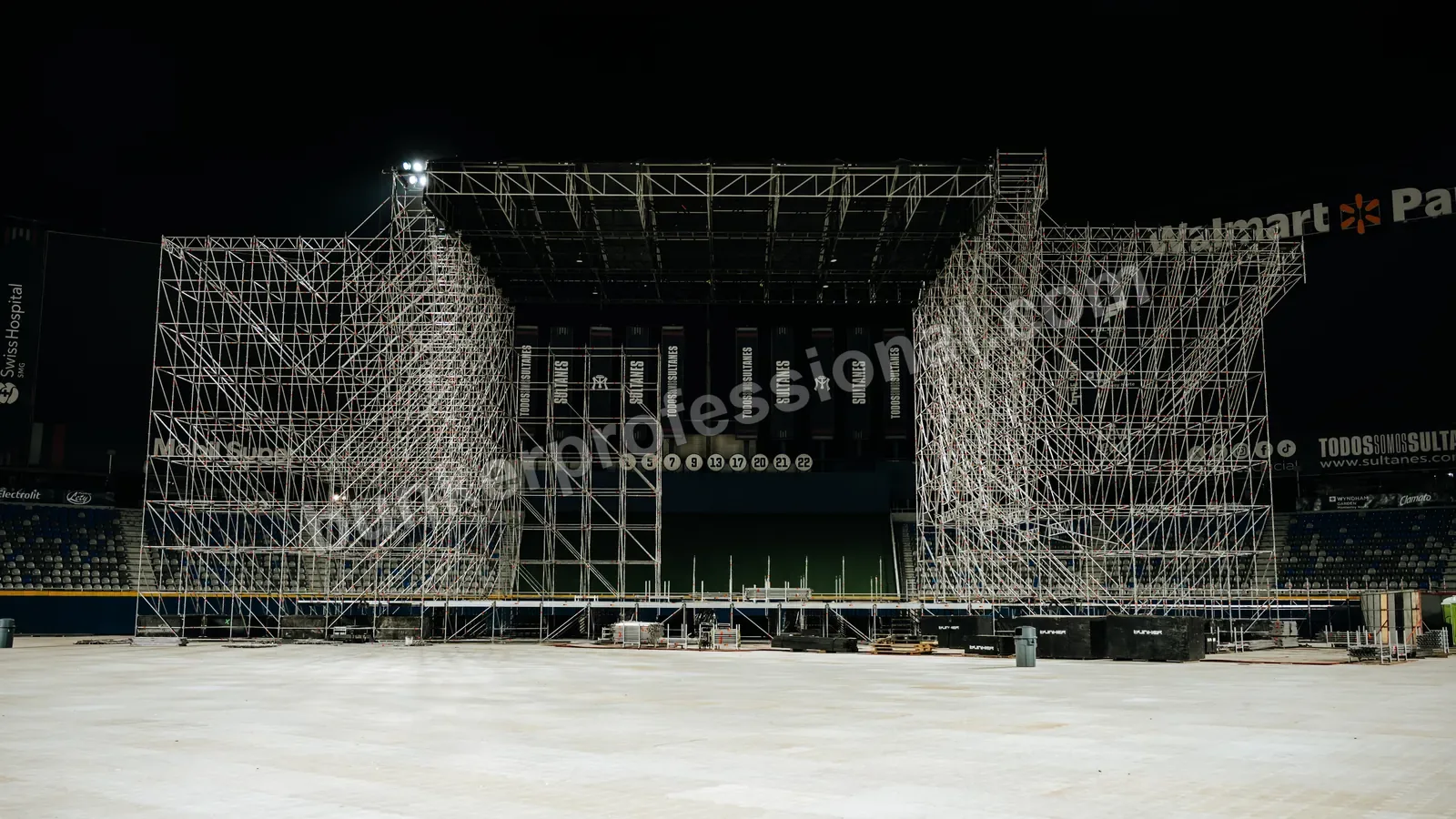 Technical build for Fuerza Regida — 157