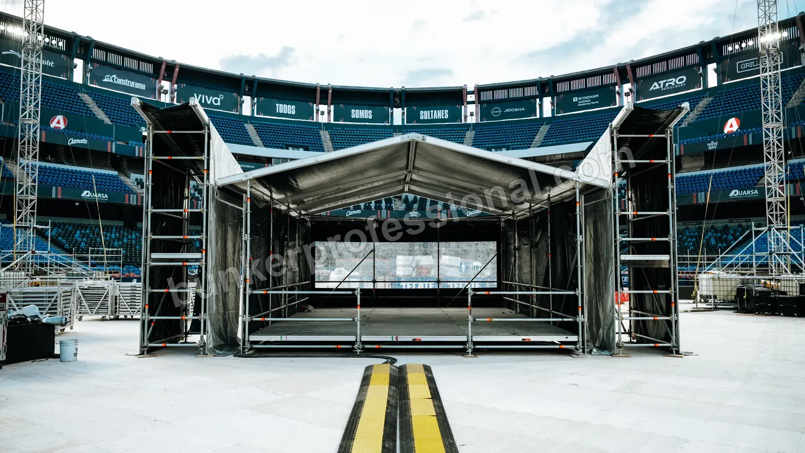 Technical build for Fuerza Regida — 161