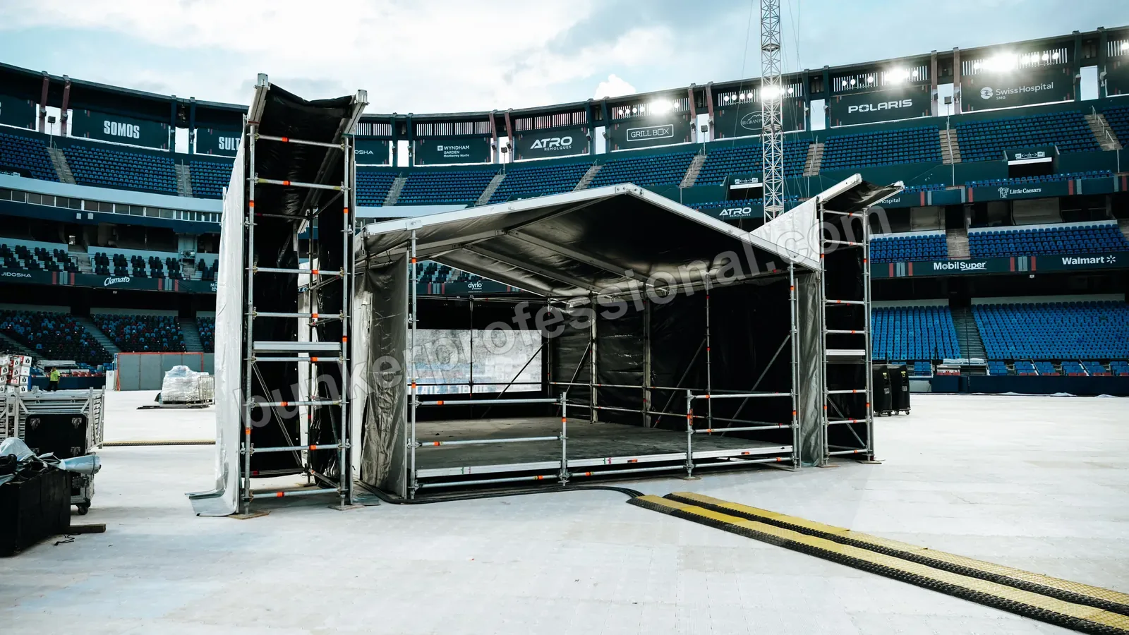 Technical build for Fuerza Regida — 162