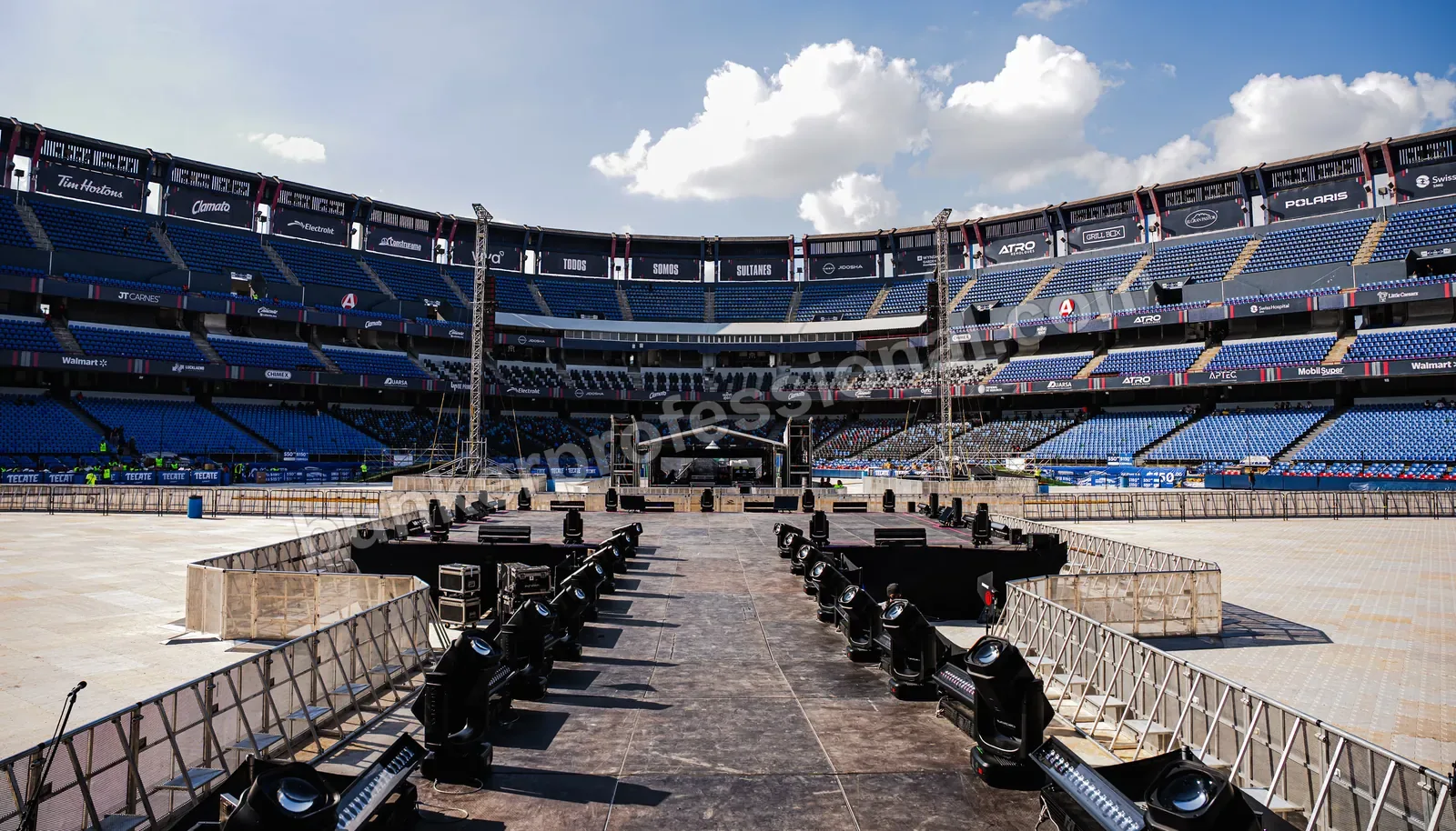 Technical build for Fuerza Regida — 225