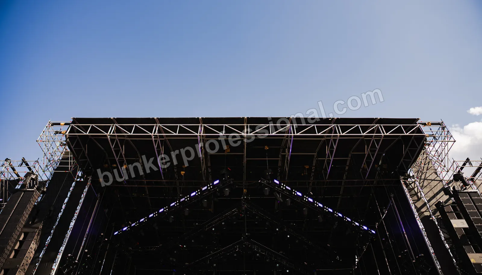 Technical build for Fuerza Regida — 229