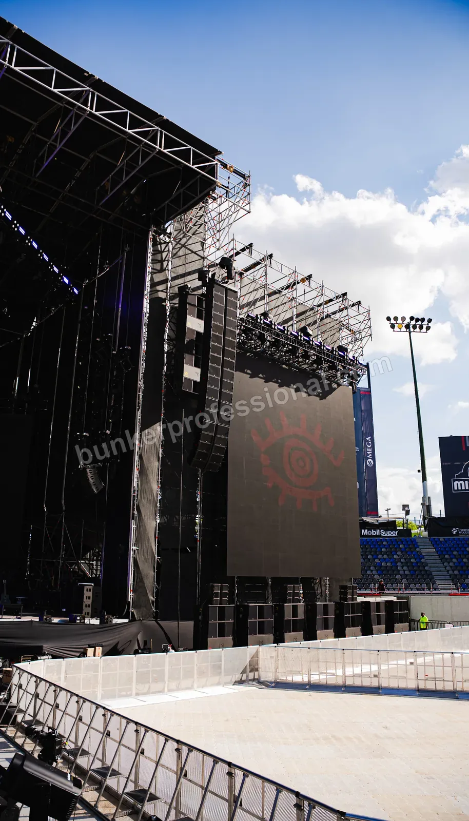 Technical build for Fuerza Regida — 230
