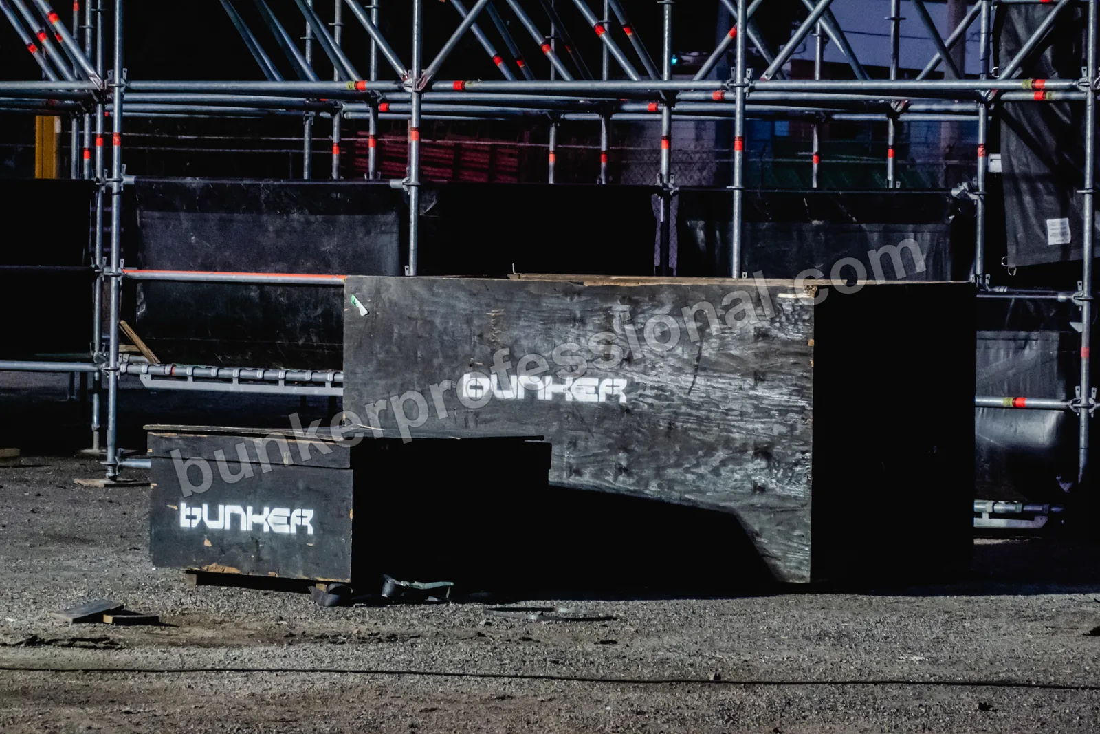 Montaje técnico para La Cura — 120