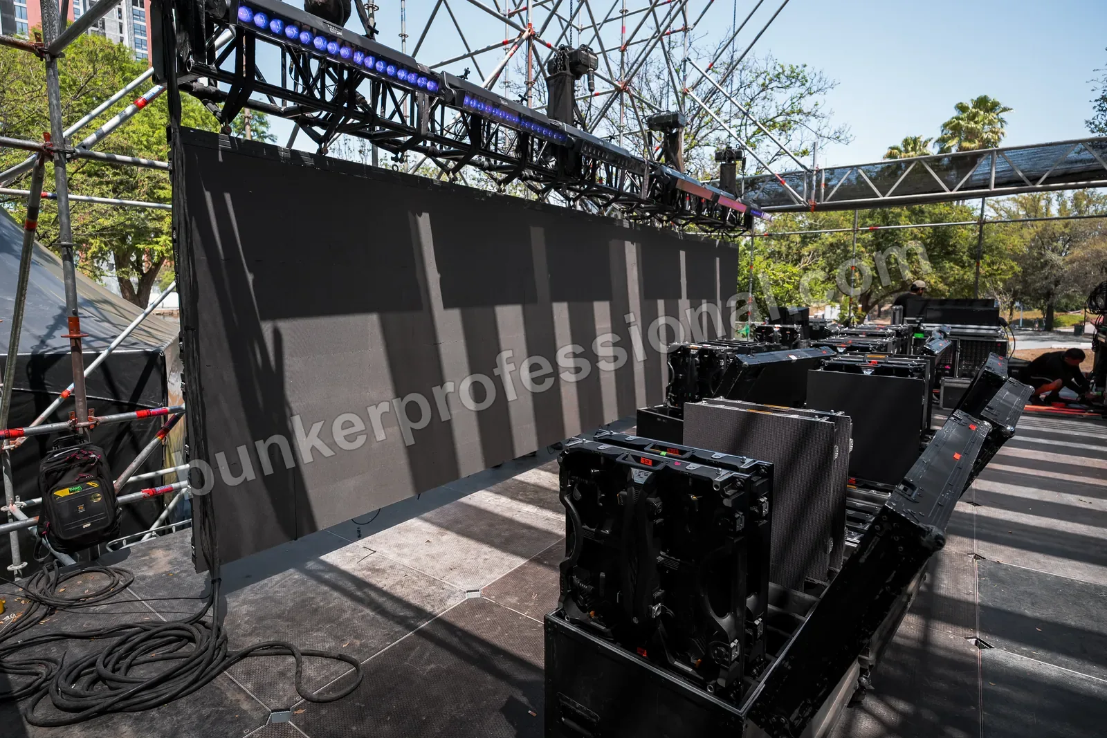 Montaje técnico para PAL NORTE — 204