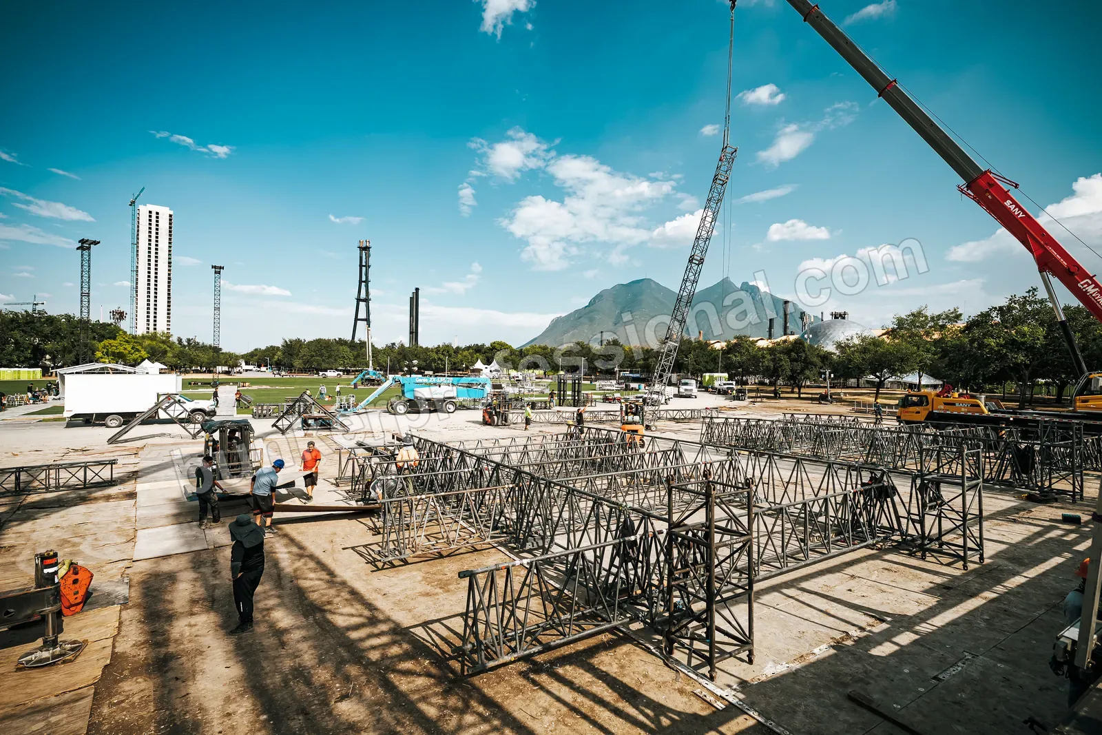 Montaje técnico para Shakira — 42